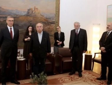 Ο Πρόεδρος της Βουλής συζήτησε με τον νέο Τούρκο πρέσβη